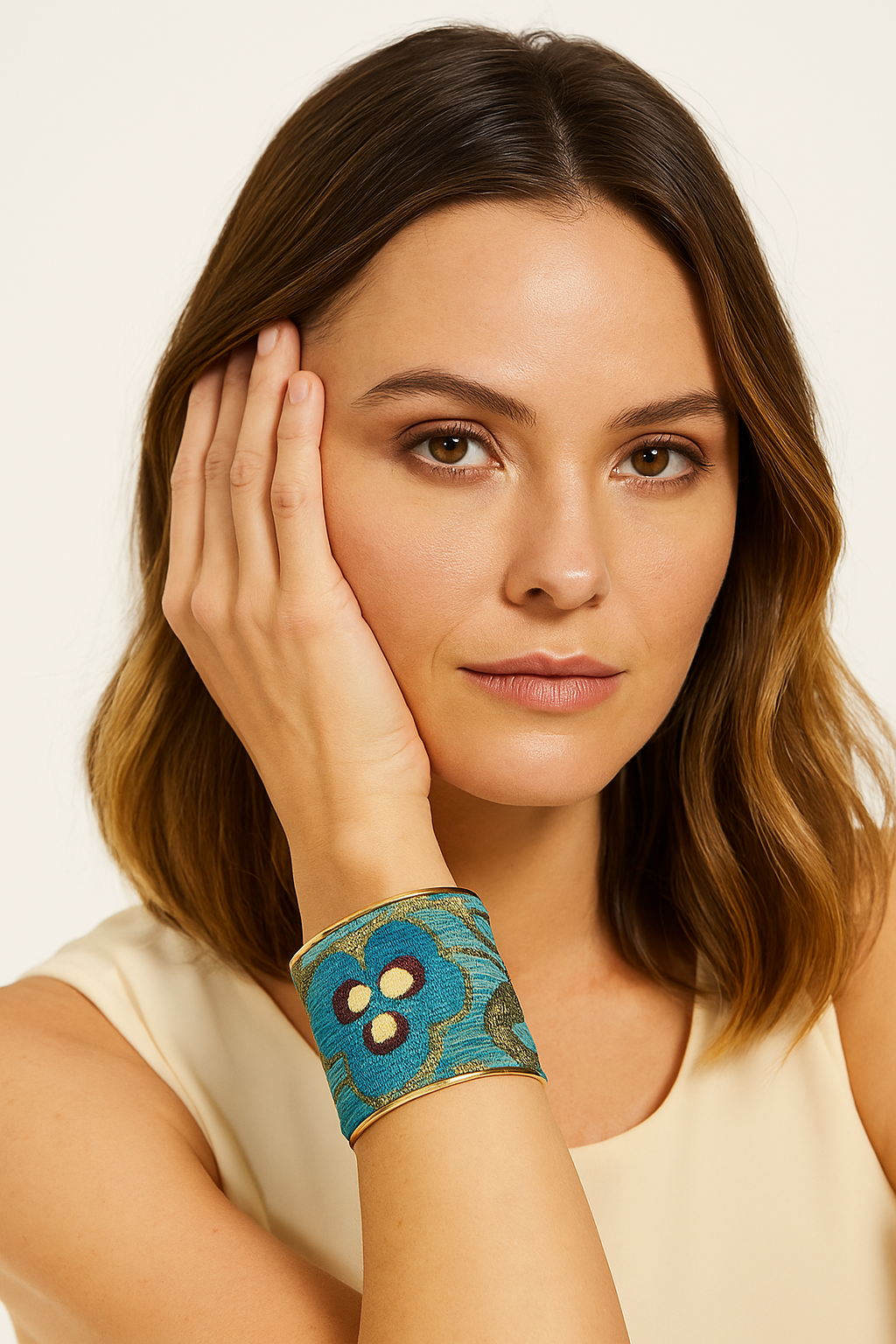 Elsa - Vintage Turquoise Brass Cuff Bracelet